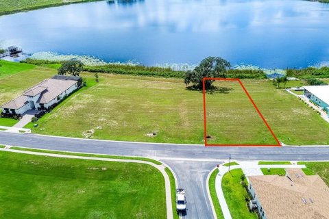 Terreno en venta en Auburndale, Florida № 1372284 - foto 2