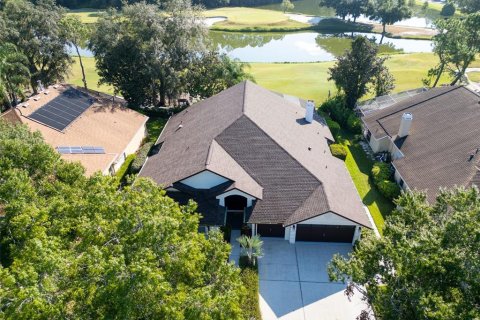 Villa ou maison à vendre à Tampa, Floride: 4 chambres, 318.75 m2 № 1372317 - photo 10