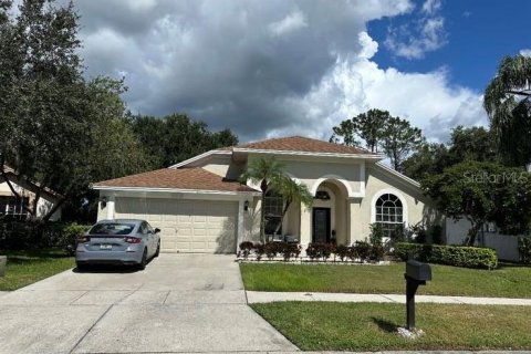 Casa en venta en Tampa, Florida, 4 dormitorios, 182.27 m2 № 1343674 - foto 1