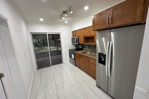 Villa ou maison à vendre à Fort Lauderdale, Floride: 3 chambres, 86.77 m2 № 1096662 - photo 16