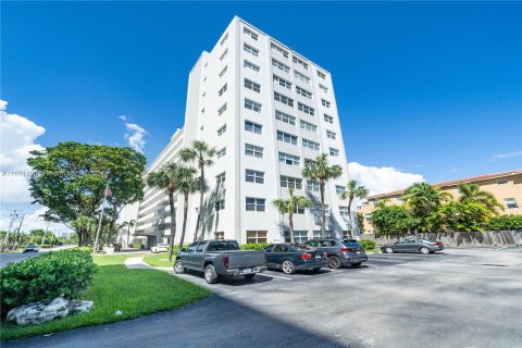 Copropriété à vendre à Fort Lauderdale, Floride: 1 chambre, 66.89 m2 № 1391918 - photo 29