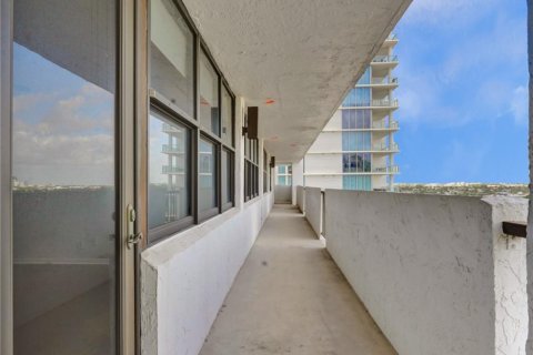 Copropriété à vendre à Fort Lauderdale, Floride: 2 chambres, 139.35 m2 № 1127789 - photo 27