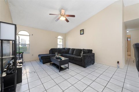 Casa en venta en Orlando, Florida, 4 dormitorios, 160.35 m2 № 886948 - foto 12