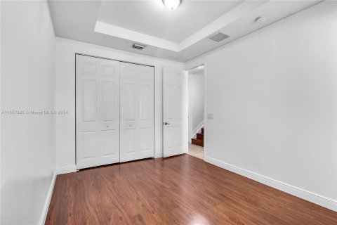 Touwnhouse à vendre à Doral, Floride: 4 chambres, 226.5 m2 № 1360370 - photo 18