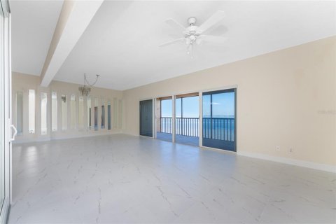 Copropriété à vendre à Punta Gorda, Floride: 2 chambres, 146.41 m2 № 1243188 - photo 17