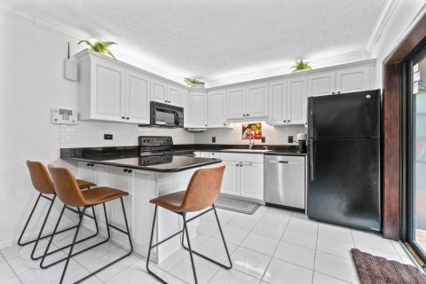 Townhouse in Palm Beach Gardens, Florida 3 bedrooms, 148.27 sq.m. № 1178408 - photo 27