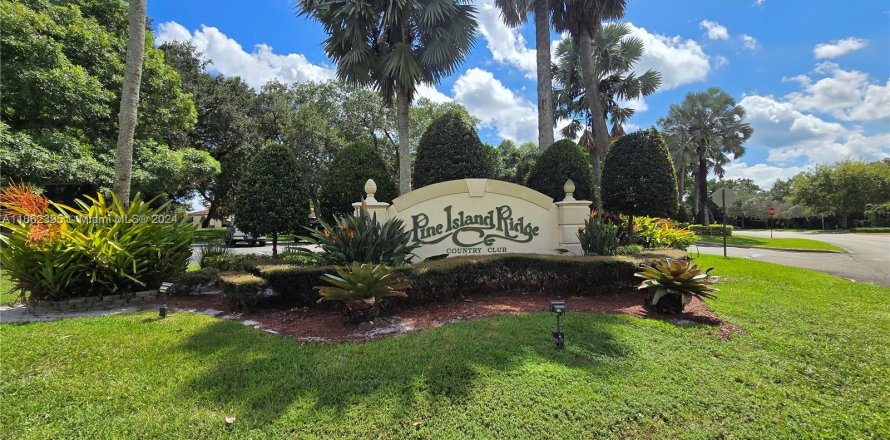 Condo in Davie, Florida, 3 bedrooms  № 1391751