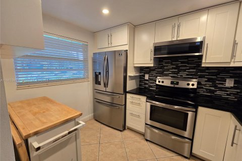 Condo in Davie, Florida, 3 bedrooms  № 1391751 - photo 5