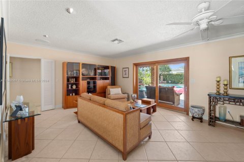 Villa ou maison à vendre à Miami Shores, Floride: 3 chambres, 188.03 m2 № 1078878 - photo 14