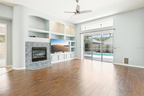 Casa en venta en Tampa, Florida, 4 dormitorios, 269.7 m2 № 1371437 - foto 10