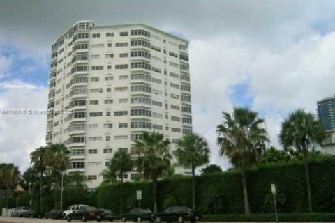 Condominio en venta en Miami Beach, Florida, 2 dormitorios, 87.33 m2 № 1180473 - foto 14