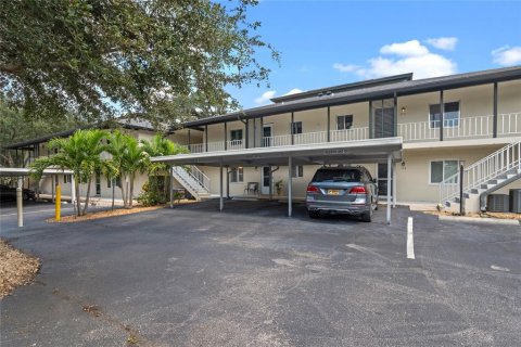 Condo in Maitland, Florida, 2 bedrooms  № 1381228 - photo 2