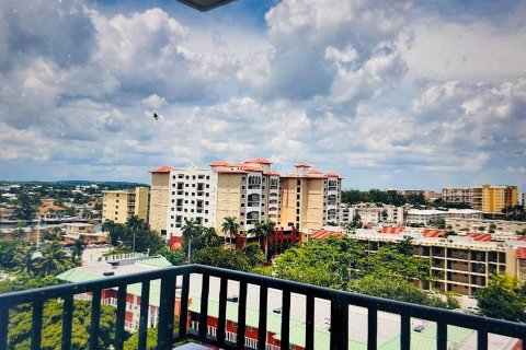 Condominio en venta en Pompano Beach, Florida, 2 dormitorios, 103.59 m2 № 1187604 - foto 15