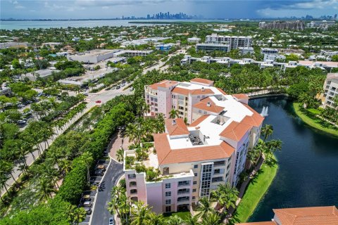 Condominio en venta en Key Biscayne, Florida, 3 dormitorios, 258.36 m2 № 825128 - foto 22