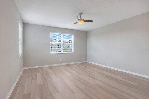 Adosado en venta en Winter Garden, Florida, 3 dormitorios, 219.25 m2 № 1392387 - foto 14