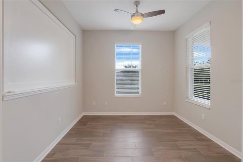 Townhouse in Winter Garden, Florida 3 bedrooms, 219.25 sq.m. № 1392387 - photo 10