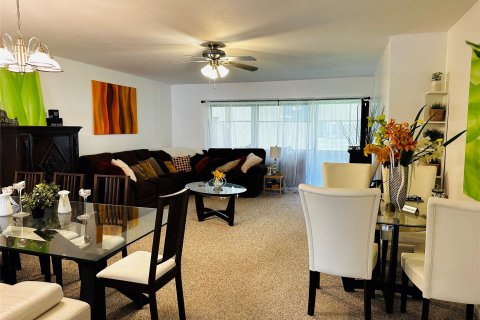 Condominio en venta en Margate, Florida, 2 dormitorios, 94.67 m2 № 941295 - foto 4