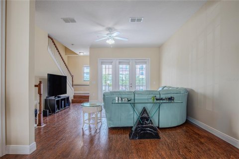 Adosado en venta en Orlando, Florida, 3 dormitorios, 179.39 m2 № 1376837 - foto 23