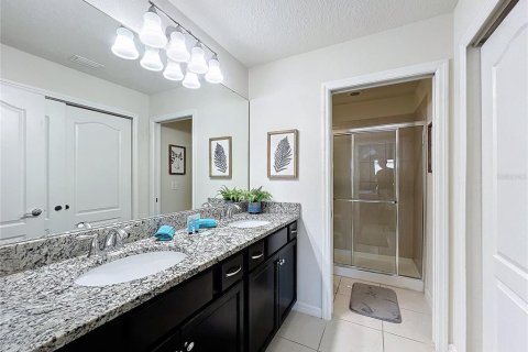 Townhouse in Kissimmee, Florida 5 bedrooms, 210.42 sq.m. № 1411229 - photo 26