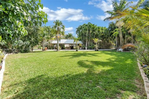 Villa ou maison à vendre à Southwest Ranches, Floride: 4 chambres, 217.58 m2 № 1377137 - photo 13