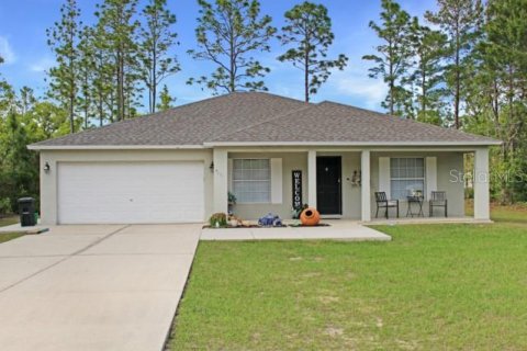 House in Ocala, Florida 3 bedrooms, 151.99 sq.m. № 1109234 - photo 1