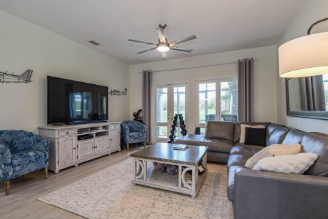 Condo in Vero Beach, Florida, 1 bedroom  № 1180140 - photo 30