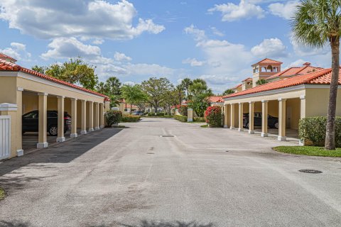 Condo in Vero Beach, Florida, 1 bedroom  № 1180140 - photo 8