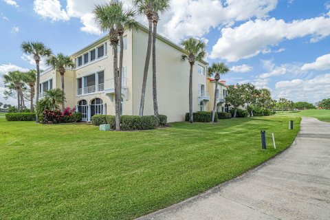 Condo in Vero Beach, Florida, 1 bedroom  № 1180140 - photo 7