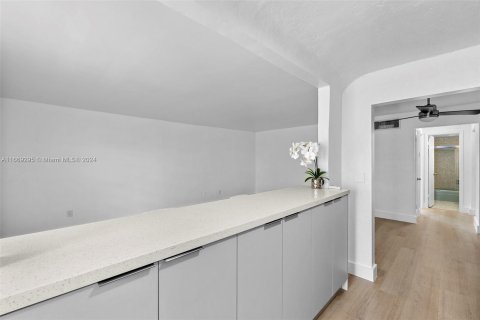 Copropriété à vendre à Miami Beach, Floride: 1 chambre, 71.35 m2 № 1386163 - photo 7