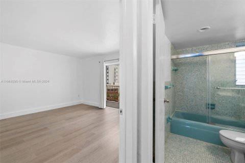 Copropriété à vendre à Miami Beach, Floride: 1 chambre, 71.35 m2 № 1386163 - photo 13