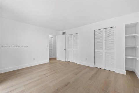 Copropriété à vendre à Miami Beach, Floride: 1 chambre, 71.35 m2 № 1386163 - photo 12