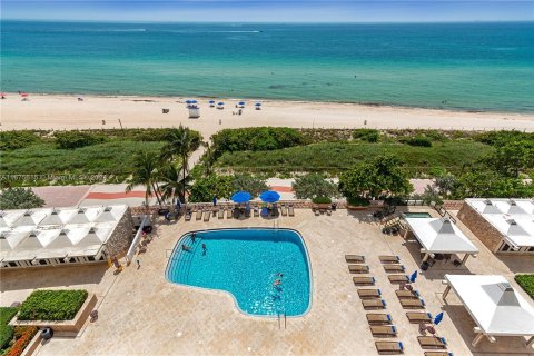 Copropriété à vendre à Miami Beach, Floride: 2 chambres, 97.36 m2 № 1400008 - photo 12