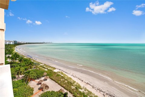 Condominio en venta en Key Biscayne, Florida, 2 dormitorios, 165.55 m2 № 1399965 - foto 2