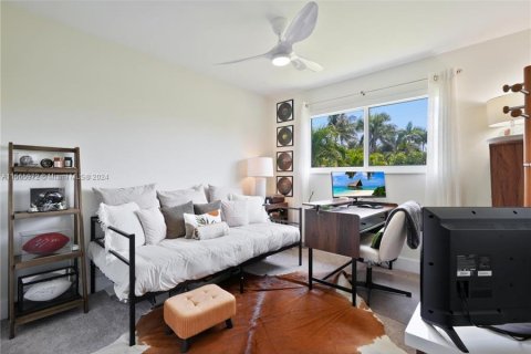 Casa en venta en Fort Lauderdale, Florida, 3 dormitorios, 211.45 m2 № 1102820 - foto 16