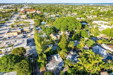 Villa ou maison à vendre à Lake Worth, Floride: 2 chambres, 120.31 m2 № 1182466 - photo 4