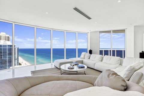 Condo in Sunny Isles Beach, Florida, 4 bedrooms  № 1182465 - photo 28