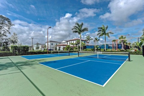 Casa en venta en Palm Beach Gardens, Florida, 3 dormitorios, 256.32 m2 № 1182469 - foto 12