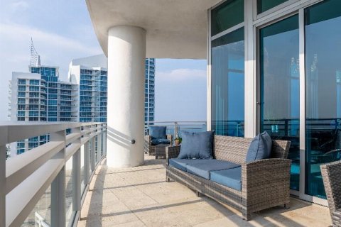 Condominio en venta en Hollywood, Florida, 3 dormitorios, 265.42 m2 № 1189849 - foto 16