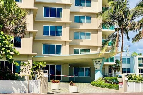 Condominio en venta en Fort Lauderdale, Florida, 2 dormitorios, 157.93 m2 № 104251 - foto 23