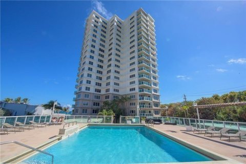 Condominio en venta en Fort Lauderdale, Florida, 2 dormitorios, 157.93 m2 № 104251 - foto 18