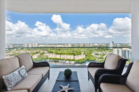 Condo in Aventura, Florida, 2 bedrooms  № 1232222 - photo 18