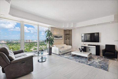 Condo in Aventura, Florida, 2 bedrooms  № 1232222 - photo 3