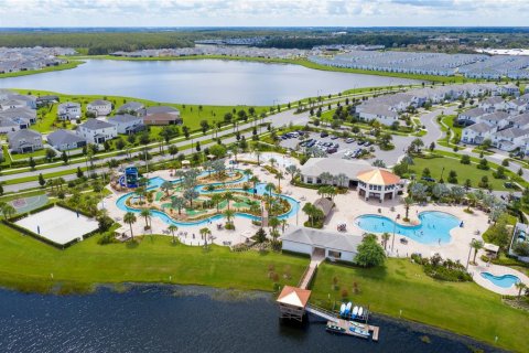 Villa ou maison à vendre à Kissimmee, Floride: 5 chambres, 286.23 m2 № 1356588 - photo 26