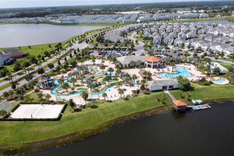 Villa ou maison à vendre à Kissimmee, Floride: 5 chambres, 286.23 m2 № 1356588 - photo 25