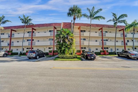 Condominio en venta en Pembroke Pines, Florida, 2 dormitorios, 94.85 m2 № 925415 - foto 13