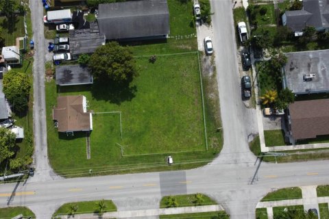 Terrain à vendre à Hollywood, Floride № 656162 - photo 5
