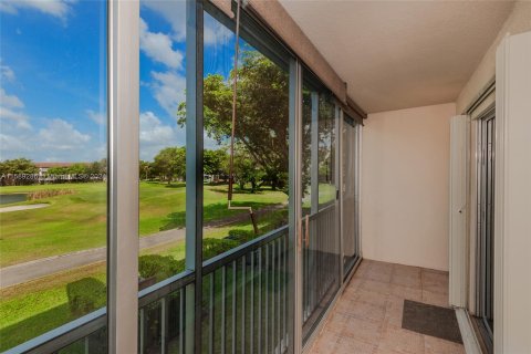 Condominio en venta en Pembroke Pines, Florida, 1 dormitorio, 75.34 m2 № 1215514 - foto 12