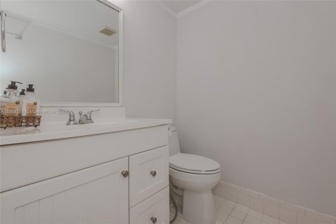 Copropriété à vendre à Pembroke Pines, Floride: 1 chambre, 75.34 m2 № 1215514 - photo 15