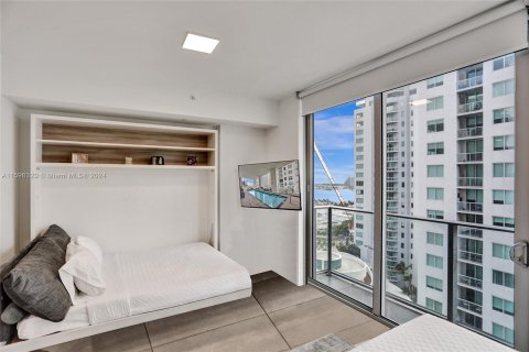 Condominio en venta en Miami, Florida, 41.43 m2 № 1215359 - foto 5