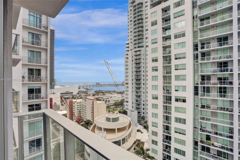 Studio in the Condo in Miami, Florida  № 1215359 - photo 14